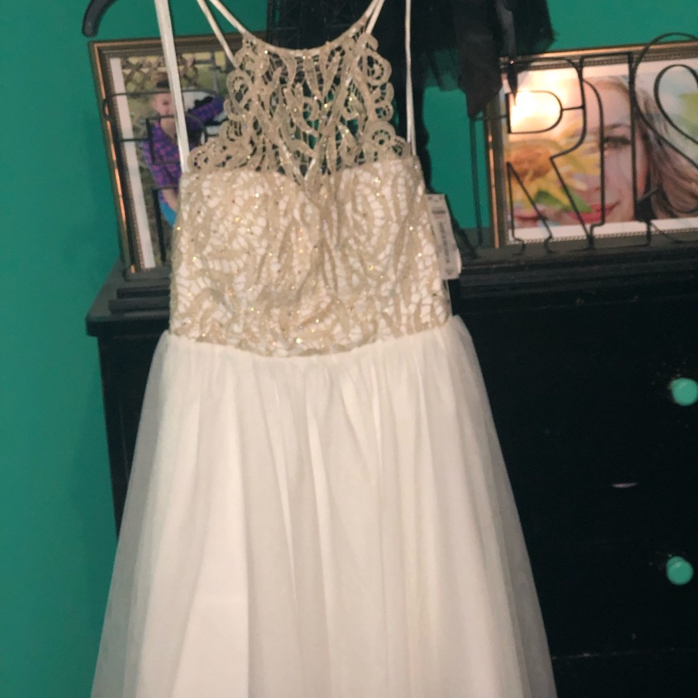 Homecoming dress size 00